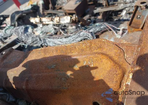 2024 Toyota Tundra Hybrid 1794 Edition из США, поврежденный, VIN 5TFMC5DB4RX051233